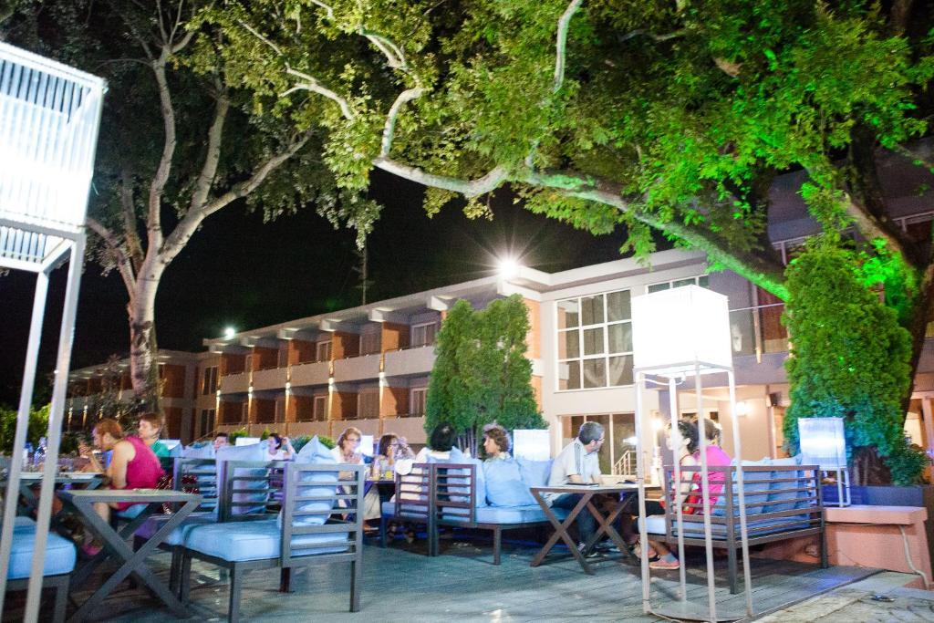 Hotel Elisso Kimméria Zewnętrze zdjęcie